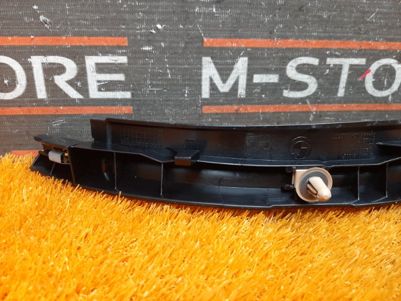 Накладка на порог салона, 350 рублей, Красноярск