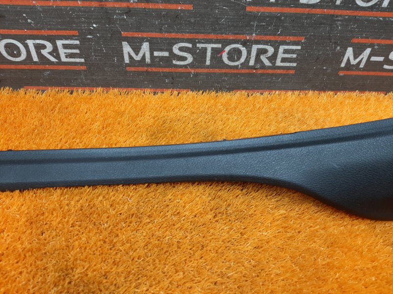 Накладка на порог салона, 300 рублей, Красноярск