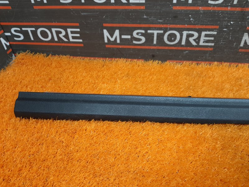 Накладка на порог салона, 300 рублей, Красноярск