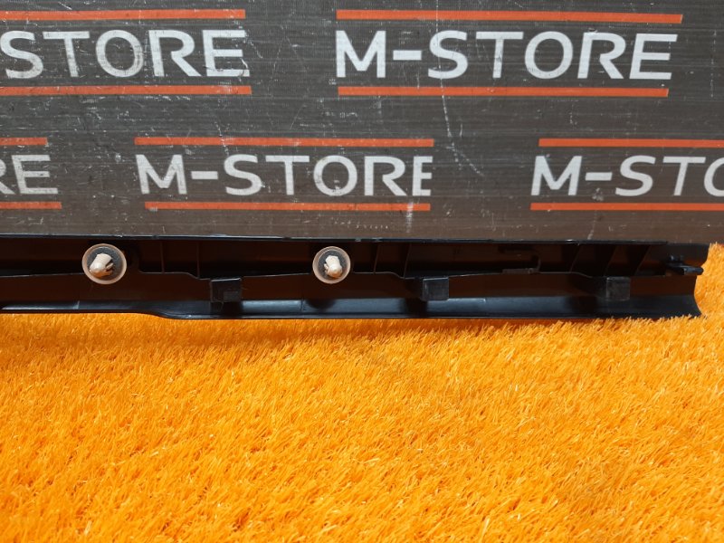 Накладка на порог салона, 300 рублей, Красноярск