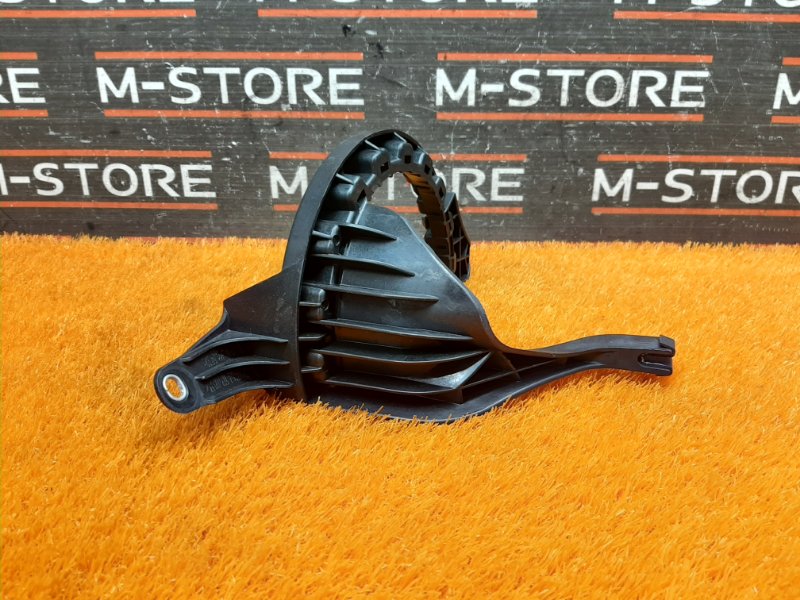 Кронштейн расширительного бачка, 630 рублей, Красноярск