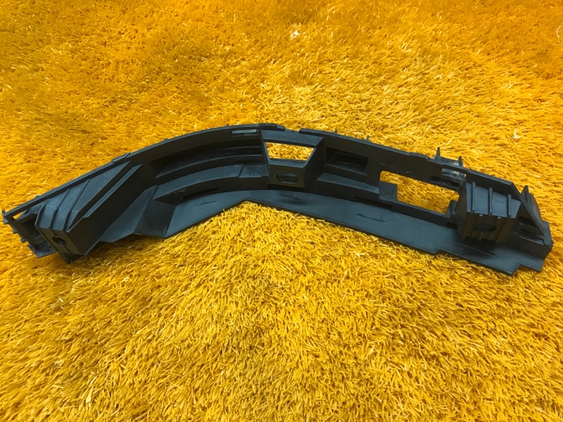 крепление бампера, 600 рублей, Красноярск