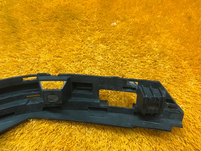 крепление бампера, 600 рублей, Красноярск