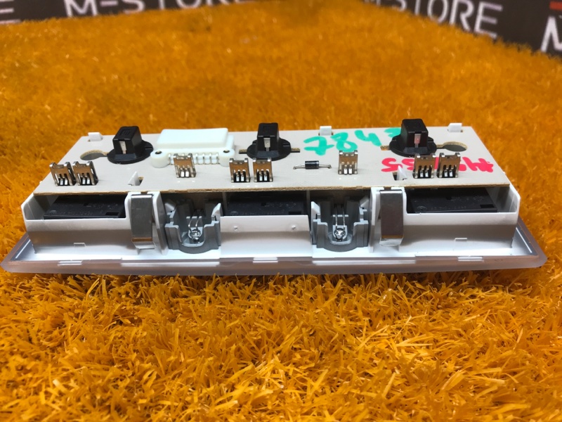 плафон освещения, 400 рублей, Красноярск