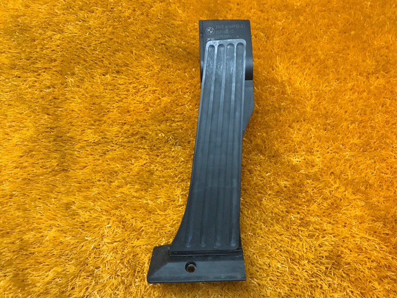 педаль газа, 500 рублей, Красноярск