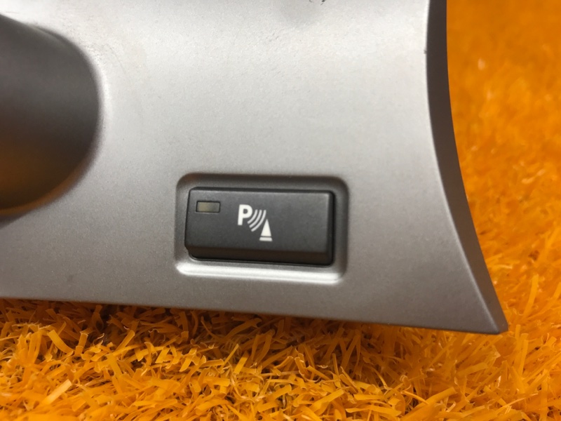 Кнопка парктроника, 300 рублей, Красноярск