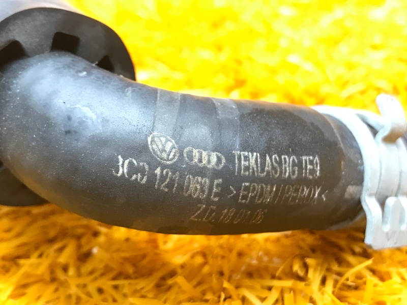 Патрубок системы охлаждения, 500 рублей, Красноярск