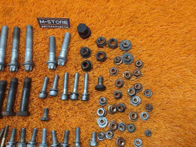 Болты и гайки ДВС, 930 рублей, Красноярск