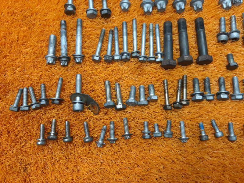 Болты и гайки ДВС, 930 рублей, Красноярск