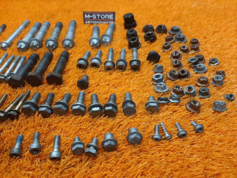 Болты и гайки ДВС, 930 рублей, Красноярск