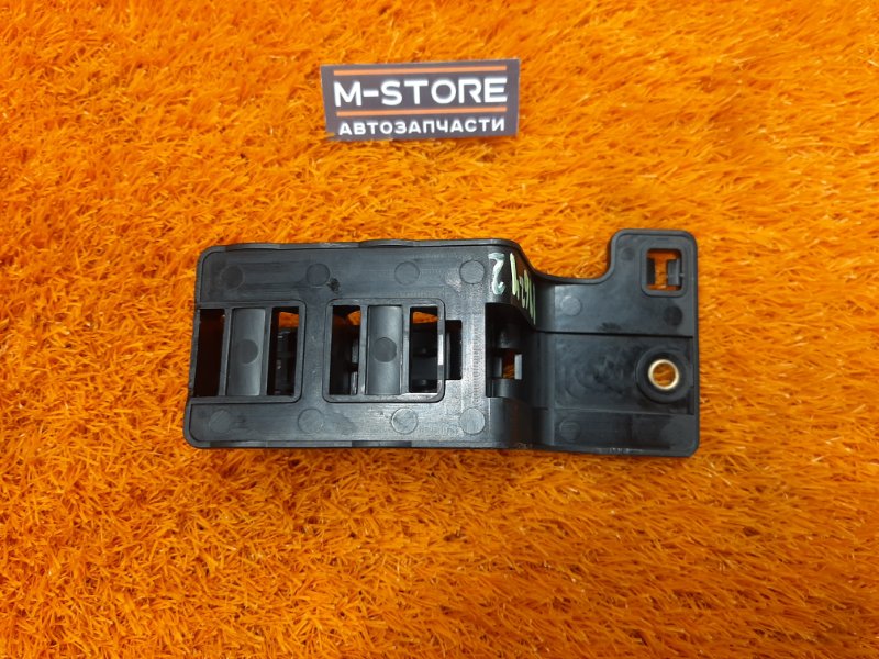 кронштейн, 340 рублей, Красноярск