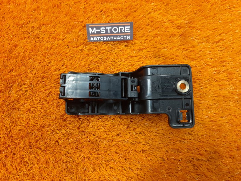 кронштейн, 340 рублей, Красноярск