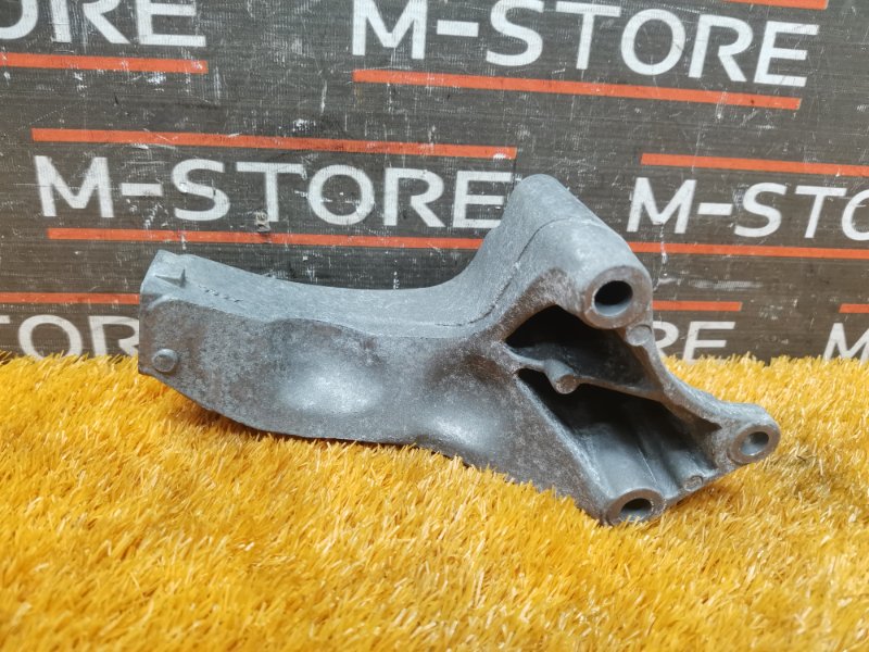 Кронштейн подушки двигателя, 930 рублей, Красноярск