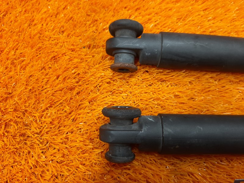 амортизатор багажника, 700 рублей, Красноярск