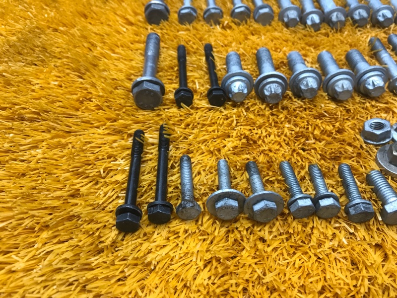 Болты и гайки ДВС, 810 рублей, Красноярск