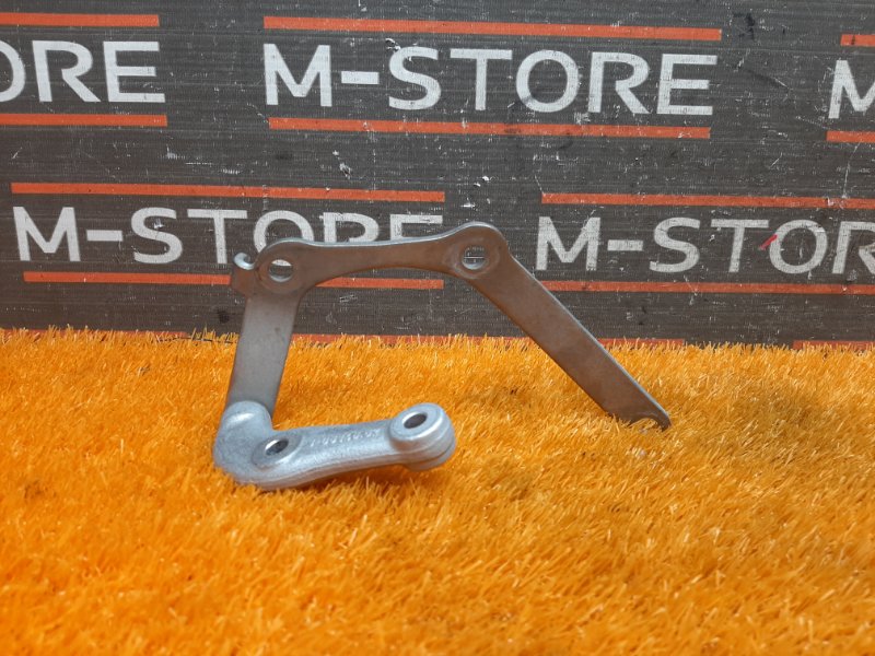 кронштейн глушителя, 300 рублей, Красноярск