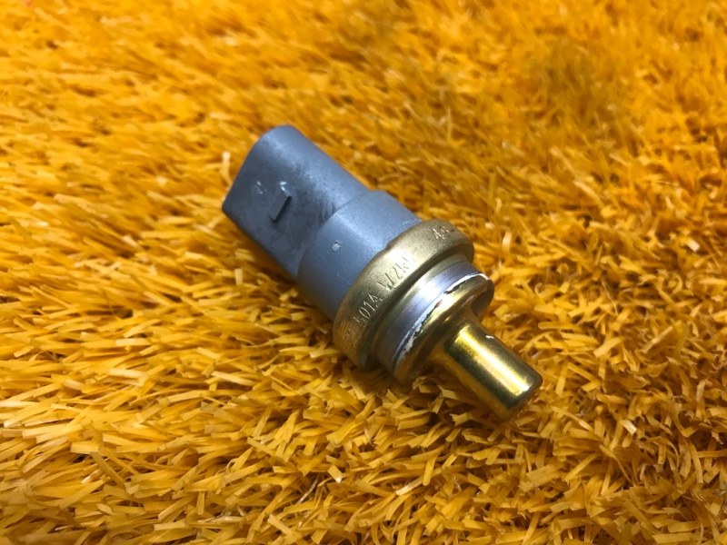 датчик температуры охлаждающей жидкости, 200 рублей, Красноярск