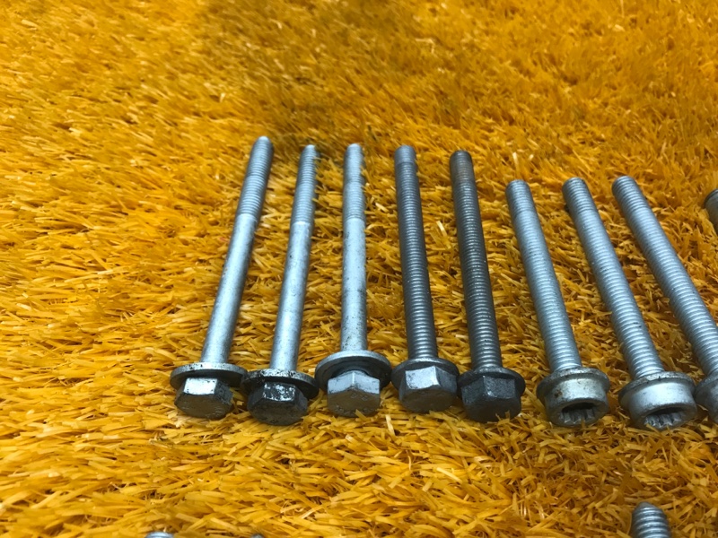 Болты и гайки ДВС, 630 рублей, Красноярск