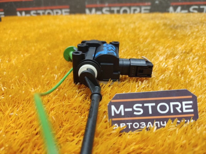 Замок лючка бензобака, 440 рублей, Красноярск