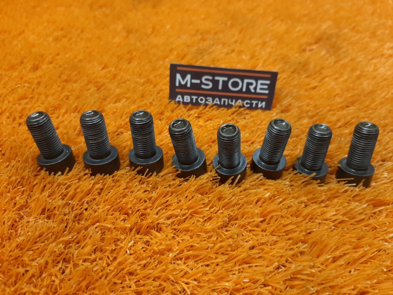 Болт маховика, 380 рублей, Красноярск