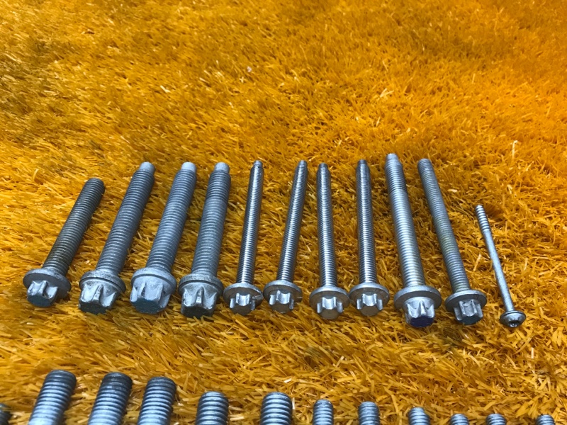 Болты и гайки ДВС, 750 рублей, Красноярск