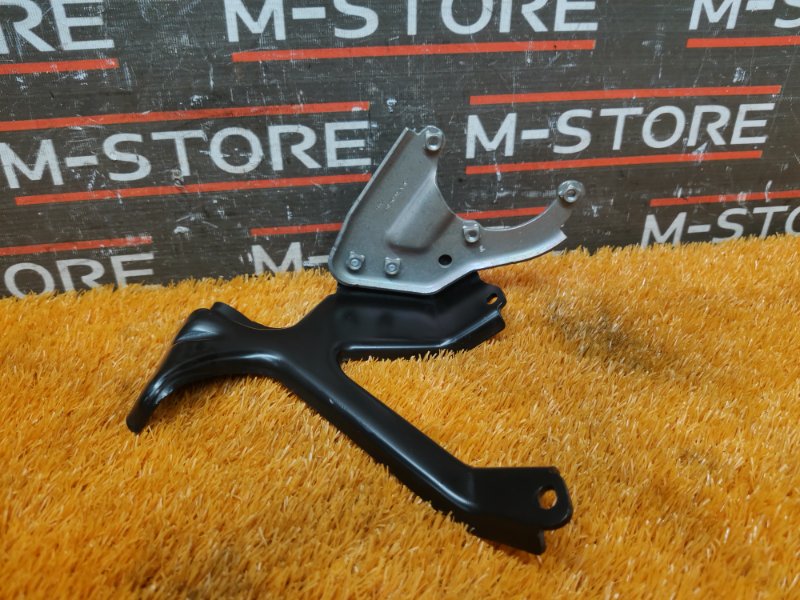 Кронштейн впускного коллектора, 450 рублей, Красноярск