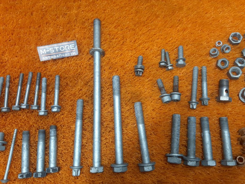 Болты и гайки ДВС, 810 рублей, Красноярск