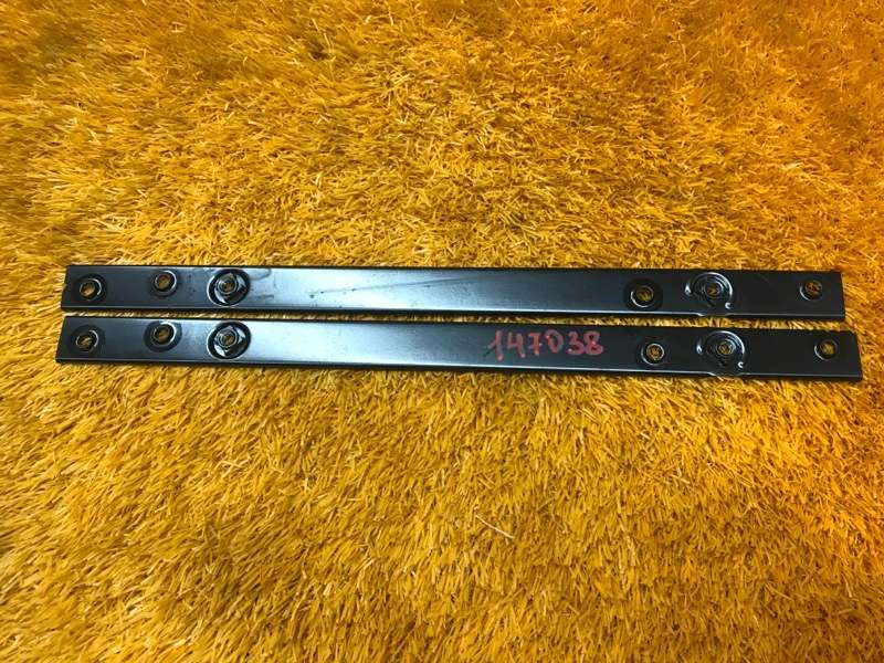 Кронштейн крышки двигателя, 340 рублей, Красноярск