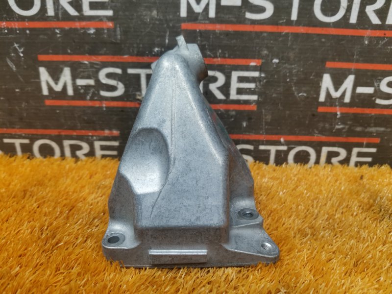 Кронштейн подушки двигателя, 1820 рублей, Красноярск