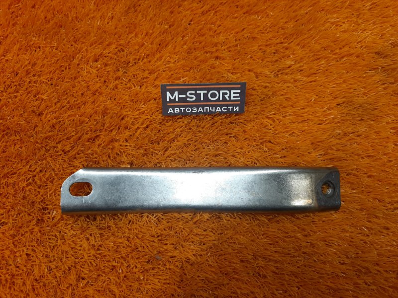 Кронштейн выпускного коллектора, 300 рублей, Красноярск