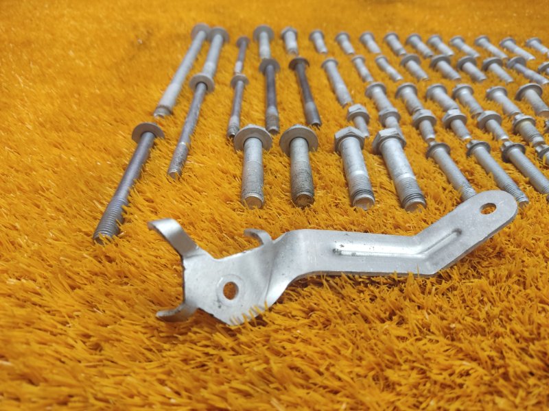 Болты и гайки ДВС, 750 рублей, Красноярск