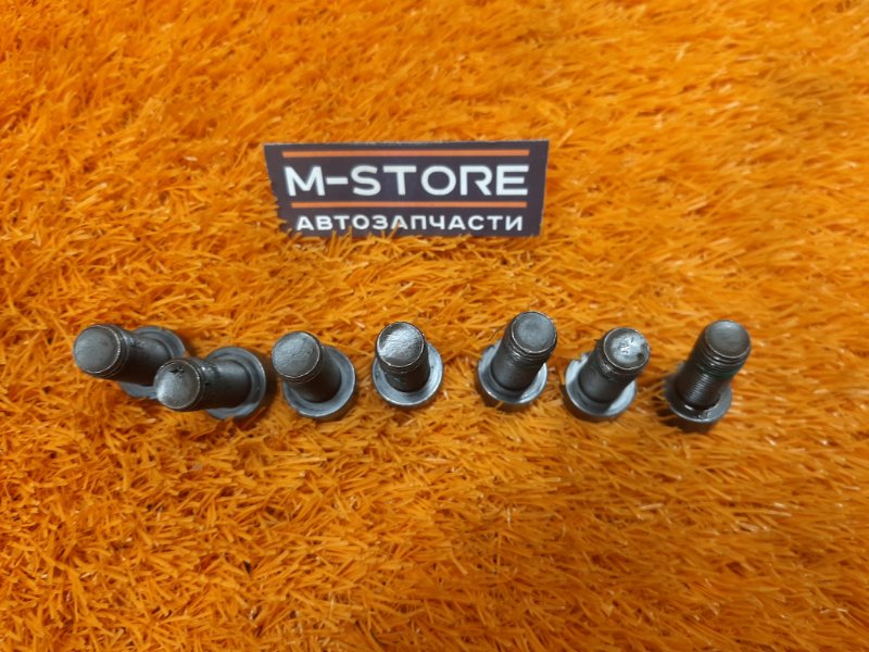 Болт маховика, 380 рублей, Красноярск