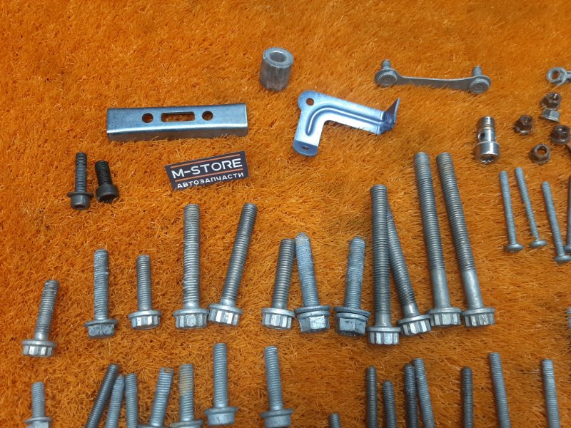 Болты и гайки ДВС, 810 рублей, Красноярск