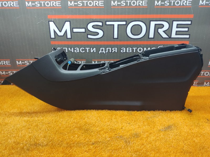 Консоль между сидений, 980 рублей, Красноярск