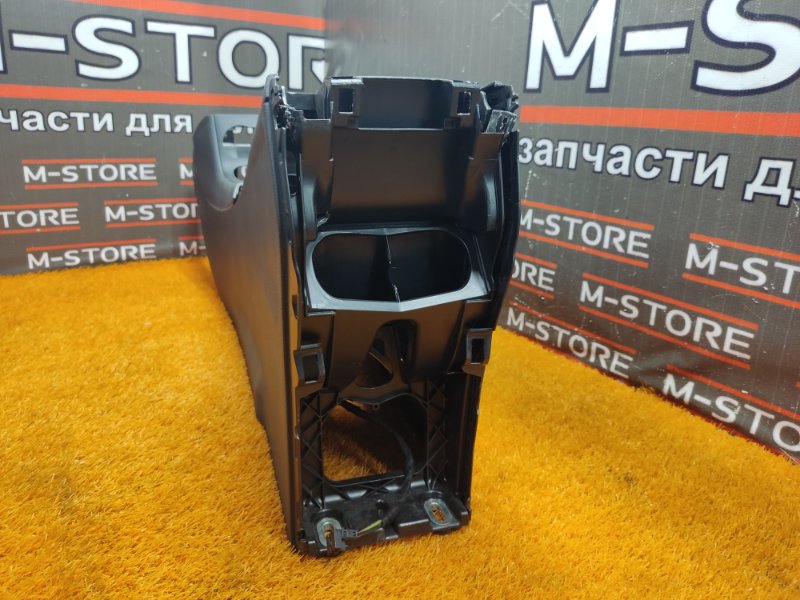 Консоль между сидений, 980 рублей, Красноярск