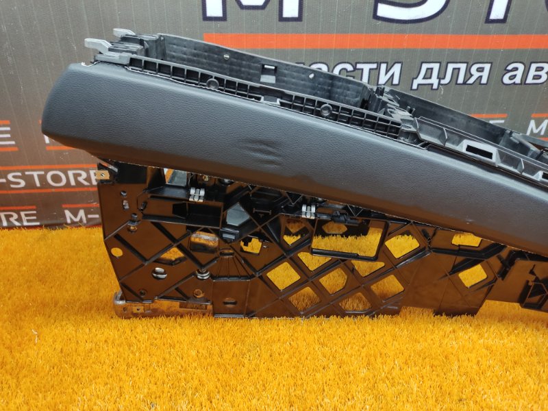 Консоль между сидений, 670 рублей, Красноярск