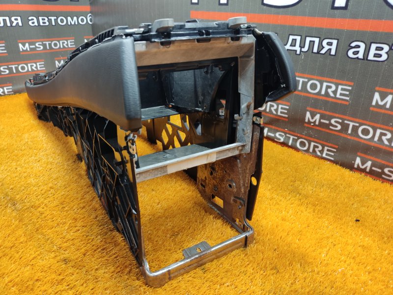 Консоль между сидений, 670 рублей, Красноярск