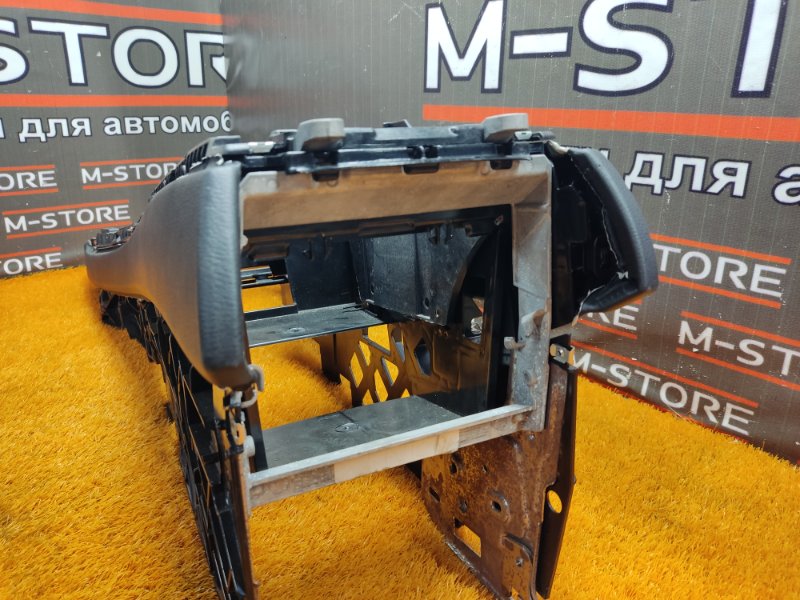 Консоль между сидений, 670 рублей, Красноярск