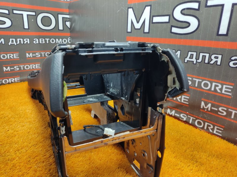 Консоль между сидений, 670 рублей, Красноярск