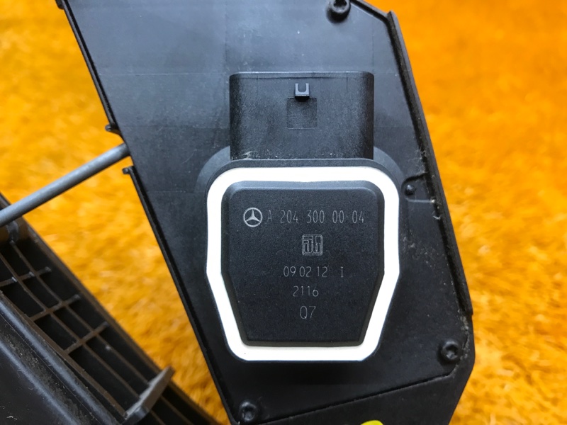 педаль газа, 1000 рублей, Красноярск