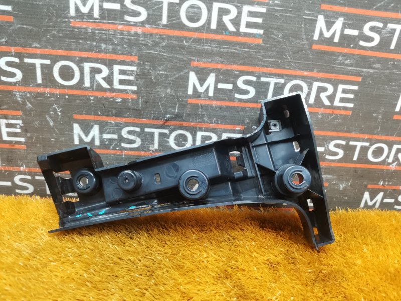 крепление бампера, 870 рублей, Красноярск