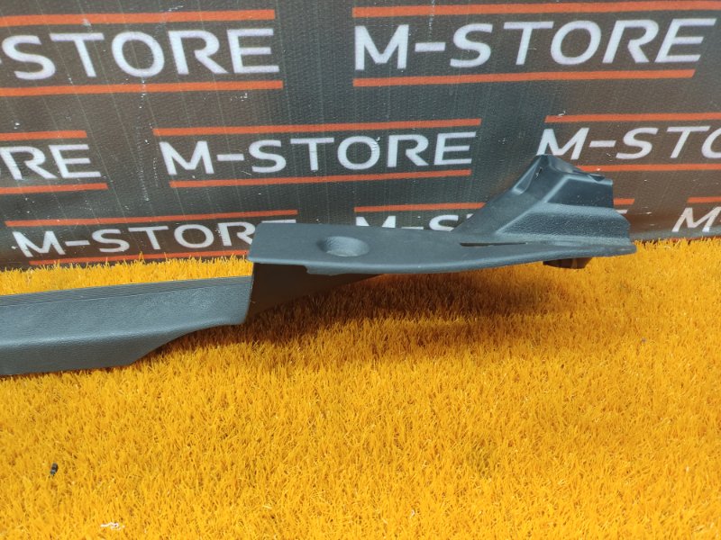 Накладка на порог салона, 350 рублей, Красноярск