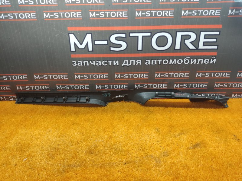 Накладка на порог салона, 350 рублей, Красноярск