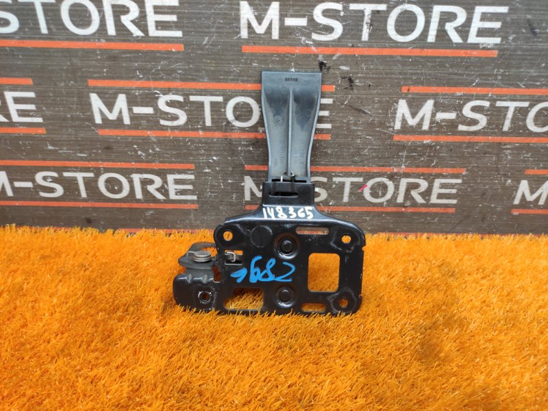 замок капота, 500 рублей, Красноярск