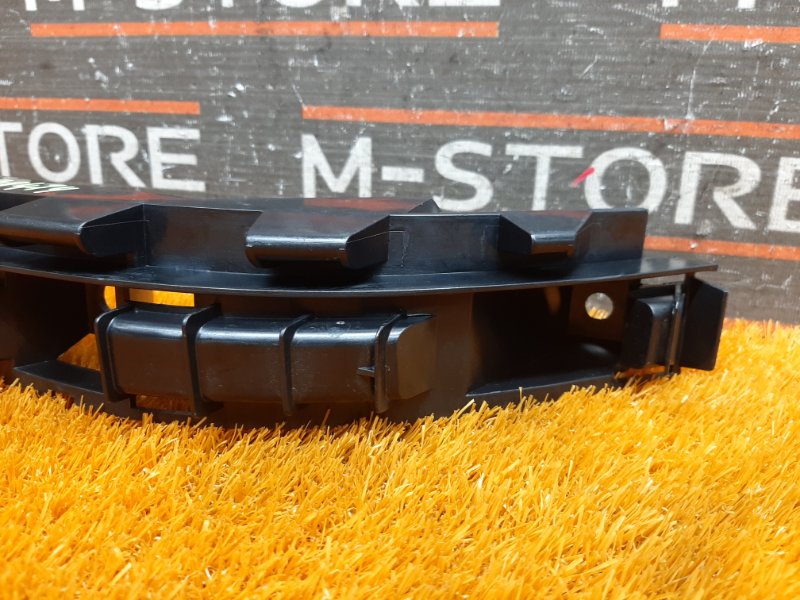 крепление бампера, 600 рублей, Красноярск