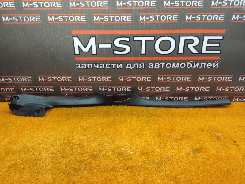 Накладка на порог салона, 350 рублей, Красноярск