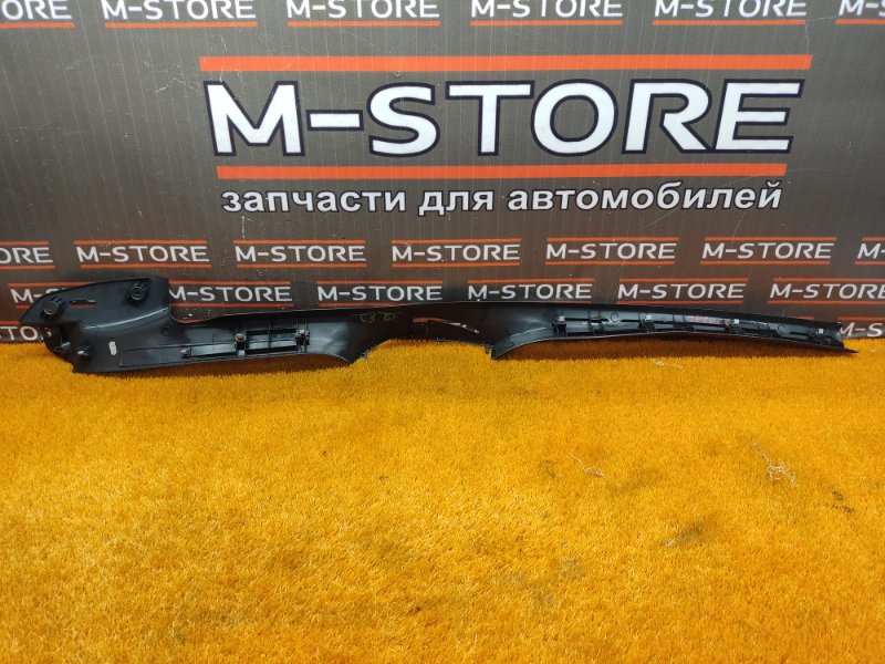 Накладка на порог салона, 350 рублей, Красноярск