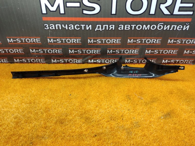 Накладка на порог салона, 350 рублей, Красноярск