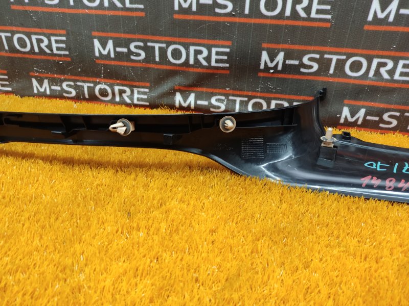 Накладка на порог салона, 350 рублей, Красноярск