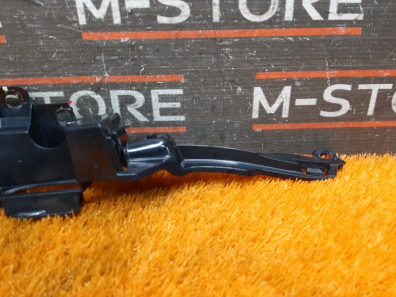 крепление бампера, 380 рублей, Красноярск